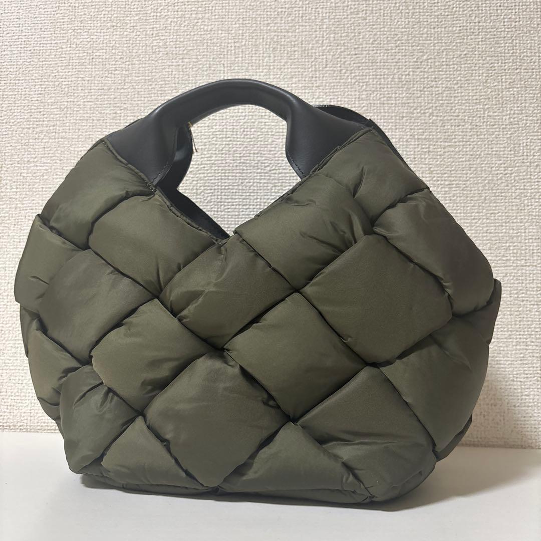 VIOLAd'ORO(ヴィオラドーロ) キルティング トートバッグ