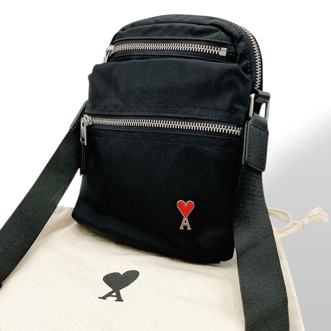 未使用級✨AMI PARIS アミパリス ショルダーバッグ ブラック ナイロン