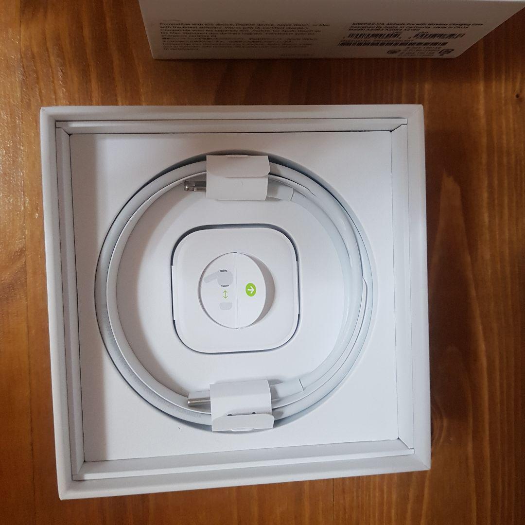 AirPods Pro 箱、ケーブル付き。国内正規品