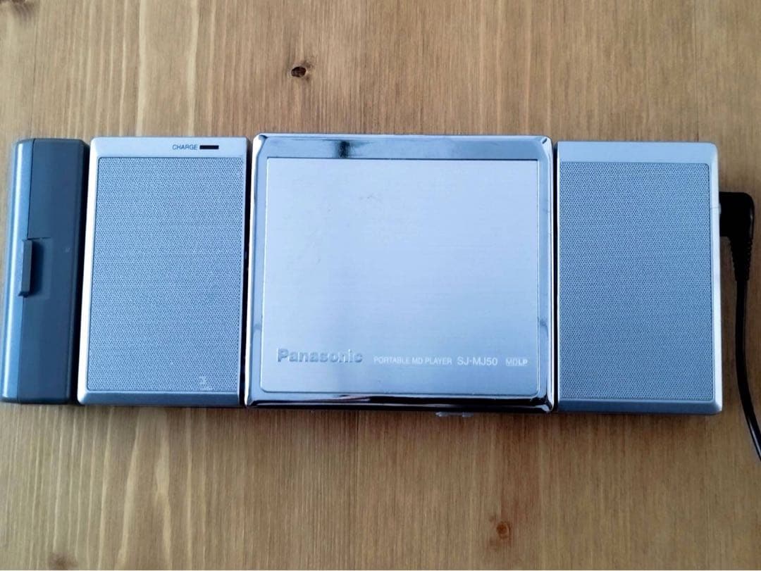 ポータブルプレーヤー Panasonic PORTABLE MD PLAYER SJ-MJ50