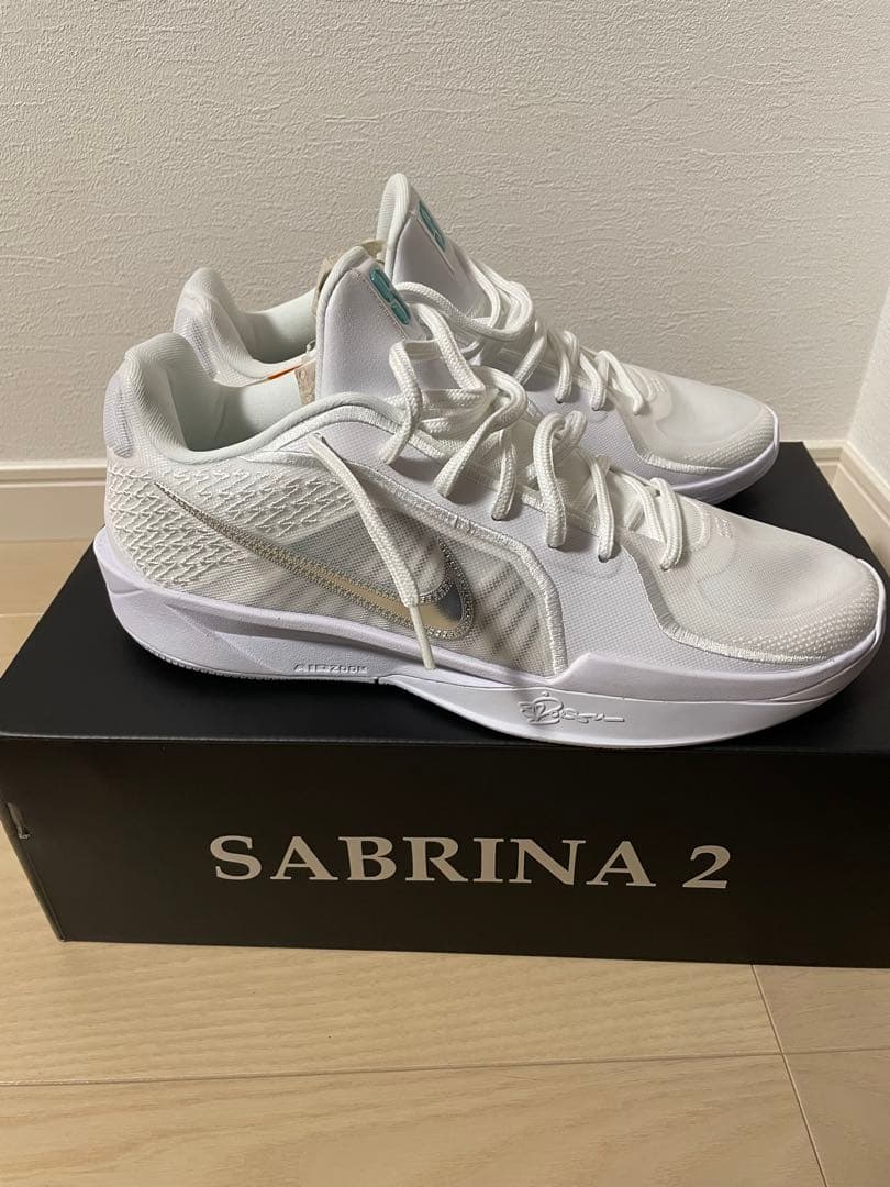 Sabrina Ionescu 2 ホワイト、シルバー