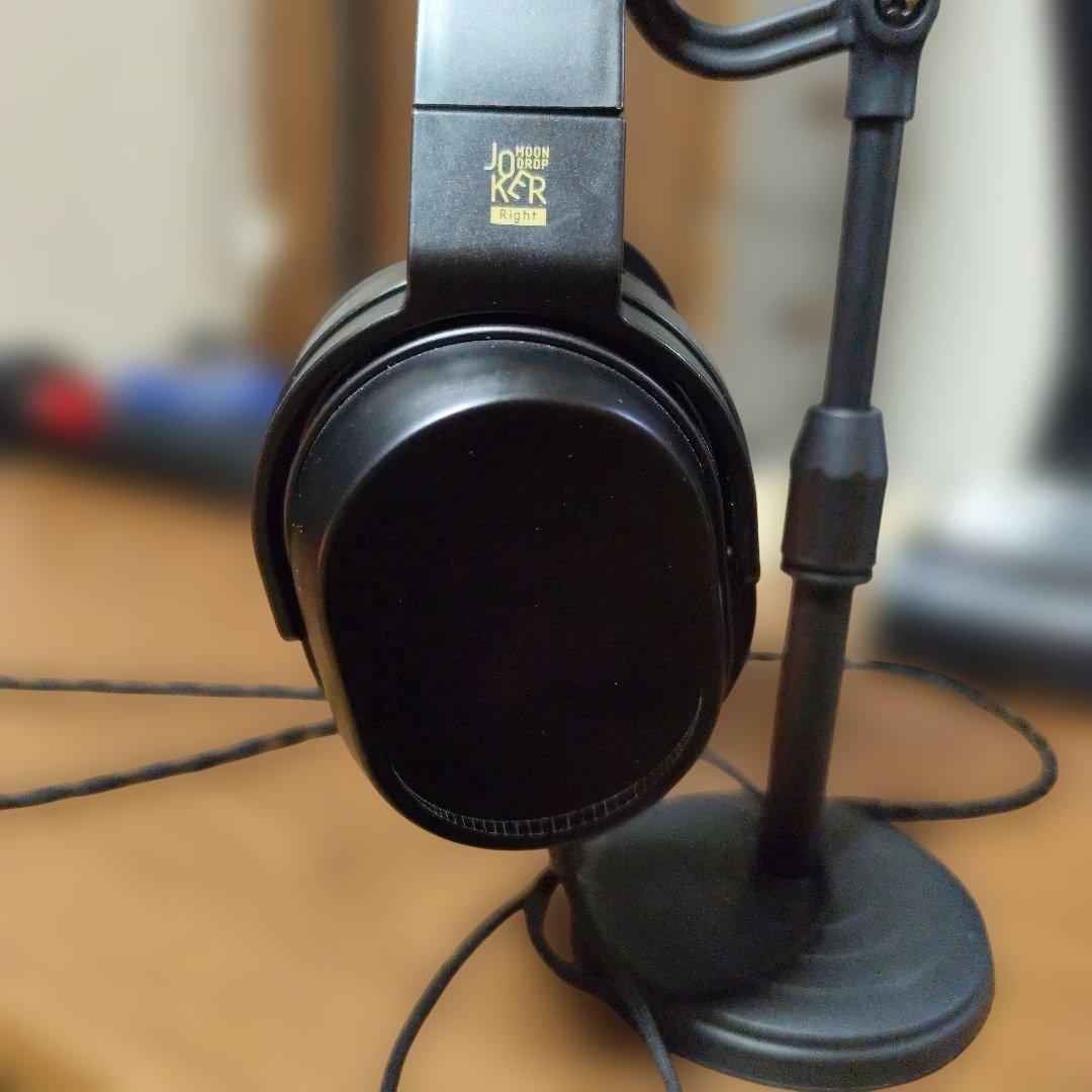 送料込みMOONDROP　JOKER水月雨　有線ヘッドホン　伸縮機能付スタンド付