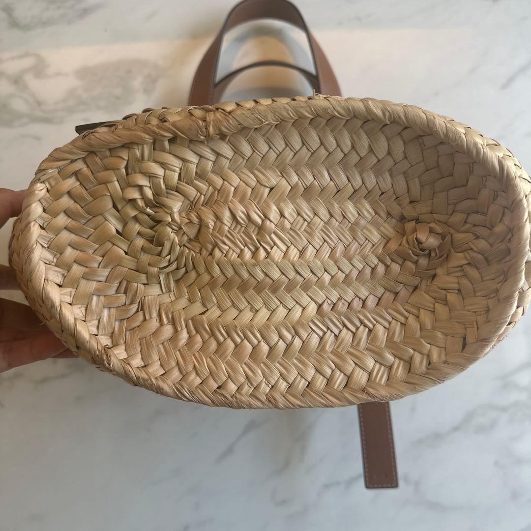 ロエベ　かごバック　ミディアム　美品　定価¥91,300円→¥43900