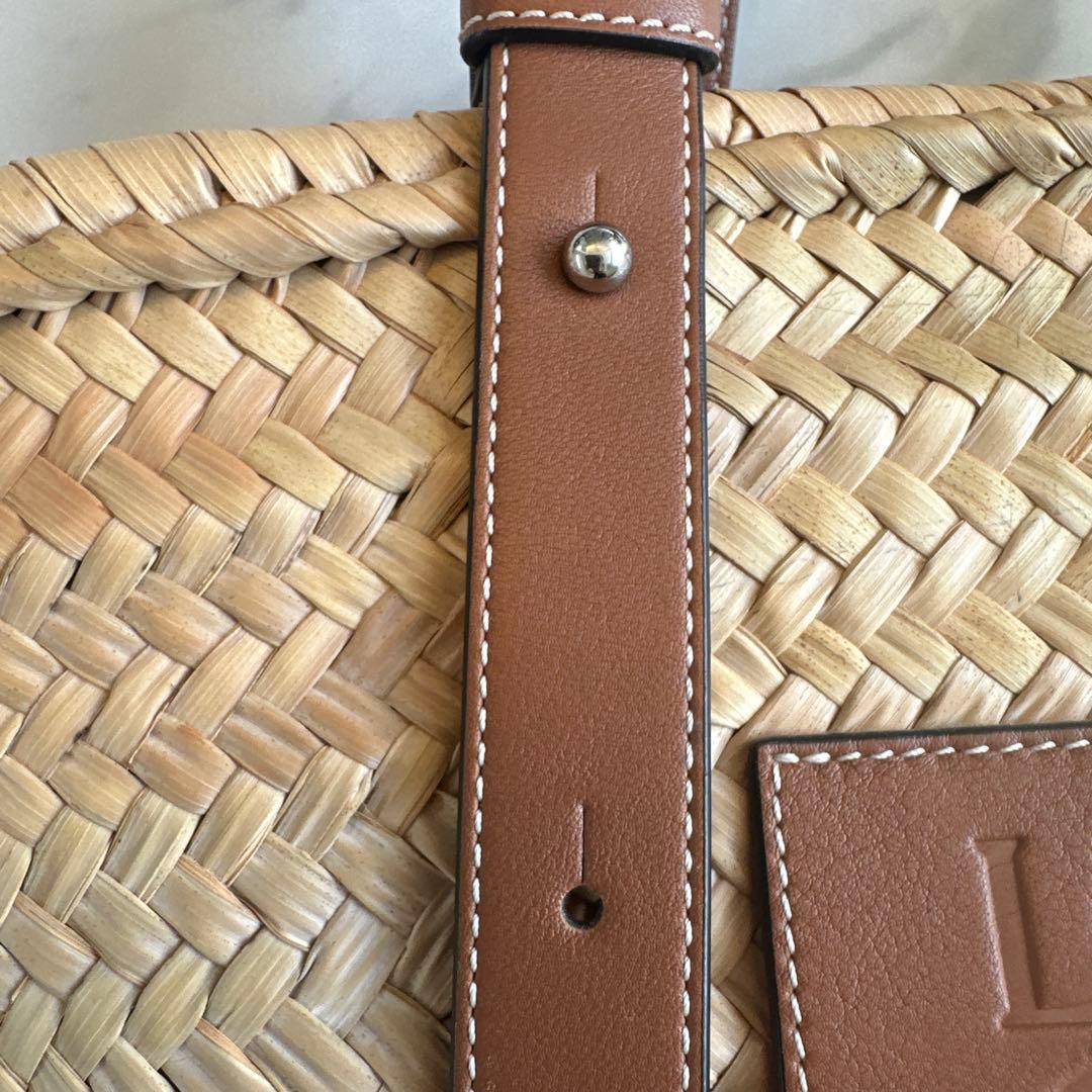 ロエベ　かごバック　ミディアム　美品　定価¥91,300円→¥43900