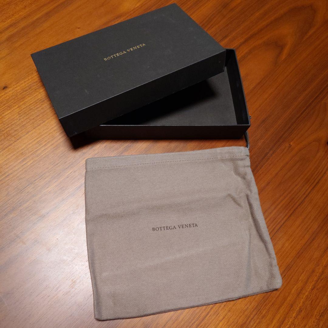 【正規品】BOTTEGA VENETA ボッテガ　ラウンド　箱と袋有り