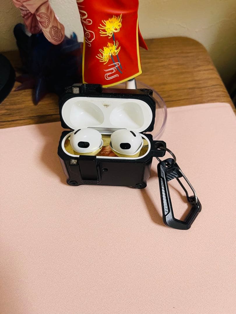 AirPods 3 本体 ホワイト ブラックケース付き