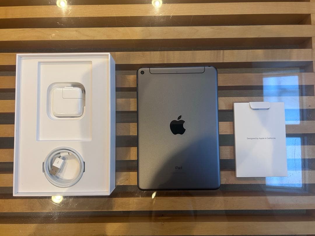 iPad本体 iPad mini 5 64GB Wifi+Cellular