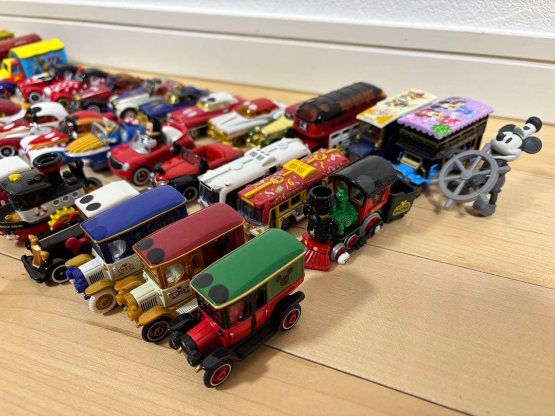 トミカ　ディズニー　いろいろ　まとめ売り　40個