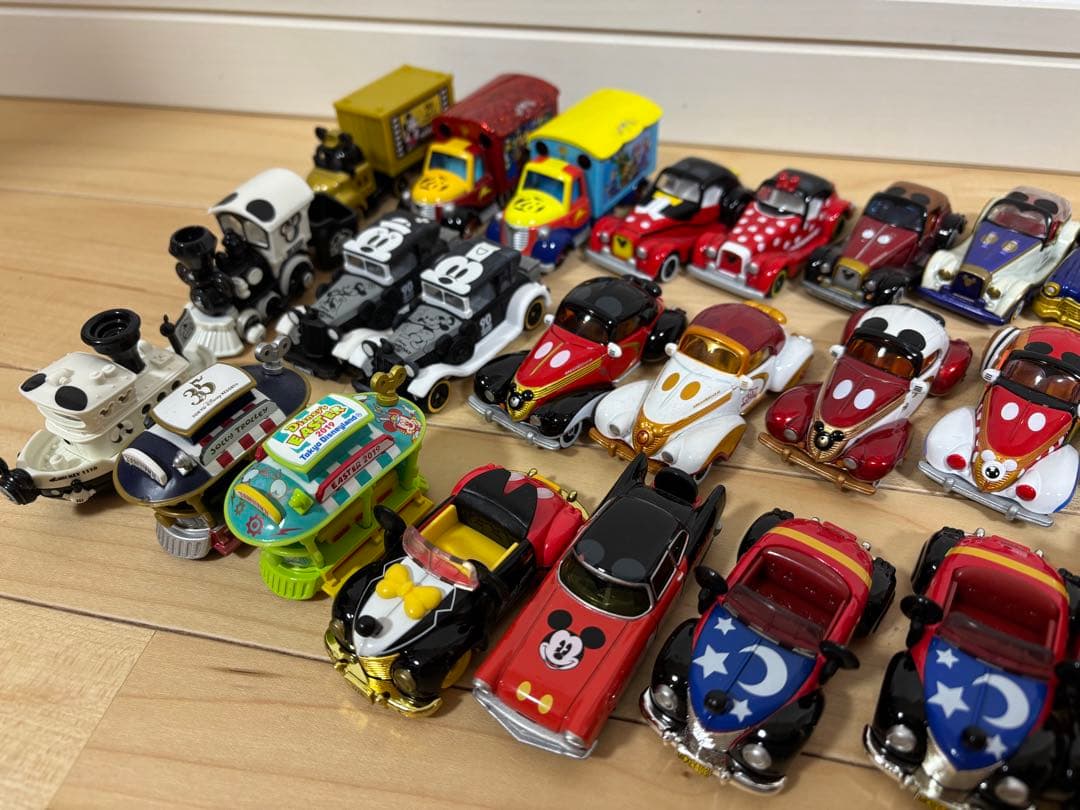 トミカ　ディズニー　いろいろ　まとめ売り　40個