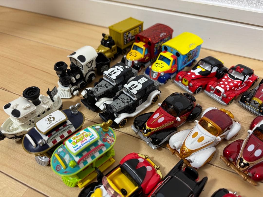 トミカ　ディズニー　いろいろ　まとめ売り　40個