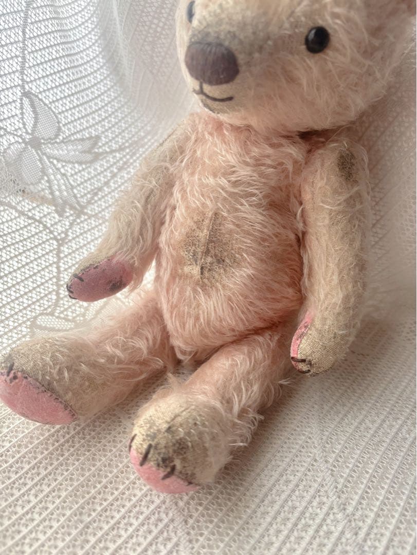 ハンドメイドベア(天然モヘア・アンティーク加工　ワンピ付き)全長28cm