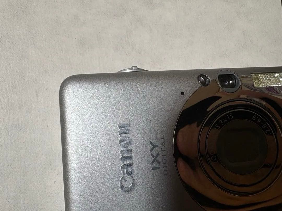 Canon IXY DIGITAL 110 IS シルバー