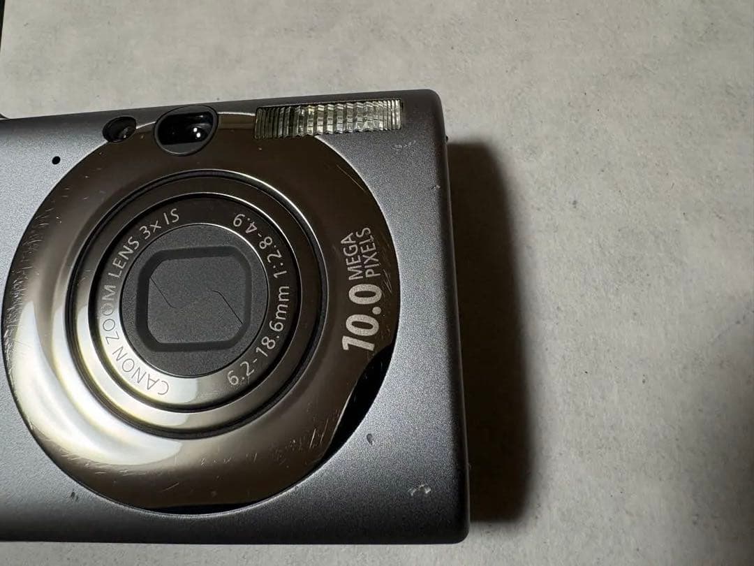 Canon IXY DIGITAL 110 IS シルバー