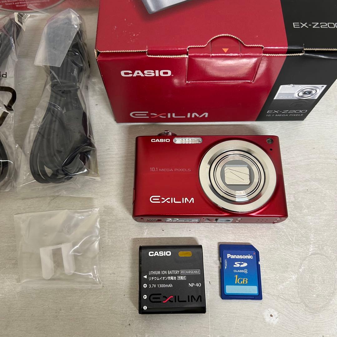 CASIO EXILIM デジカメ　デジタルカメラ　10.1メガピクセル レッド