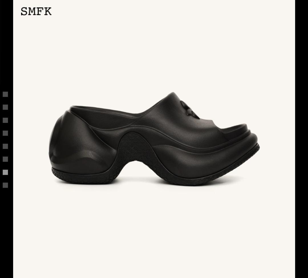 新品未使用 SMFK ブラック サンダル　厚底　ハイヒール