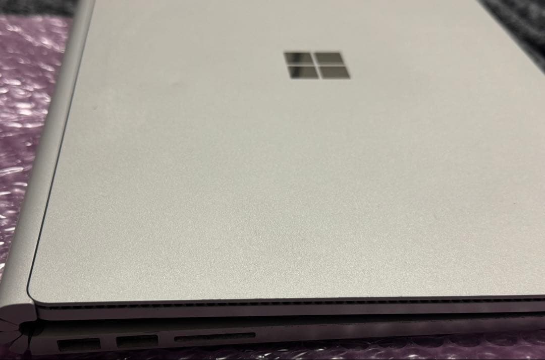 Surface Pro 12.3インチ シルバー(i5 8G 256G]