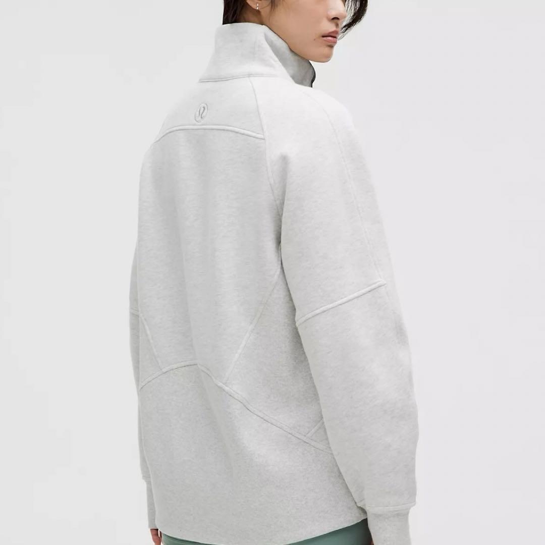 新作新品【Lululemon 】定価22000円ハーフジップライトグレー　L/M