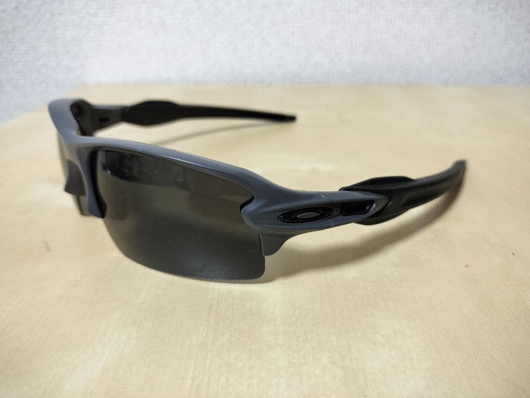 状態良好 レンズ新品 OAKLEY FLAK 2.0