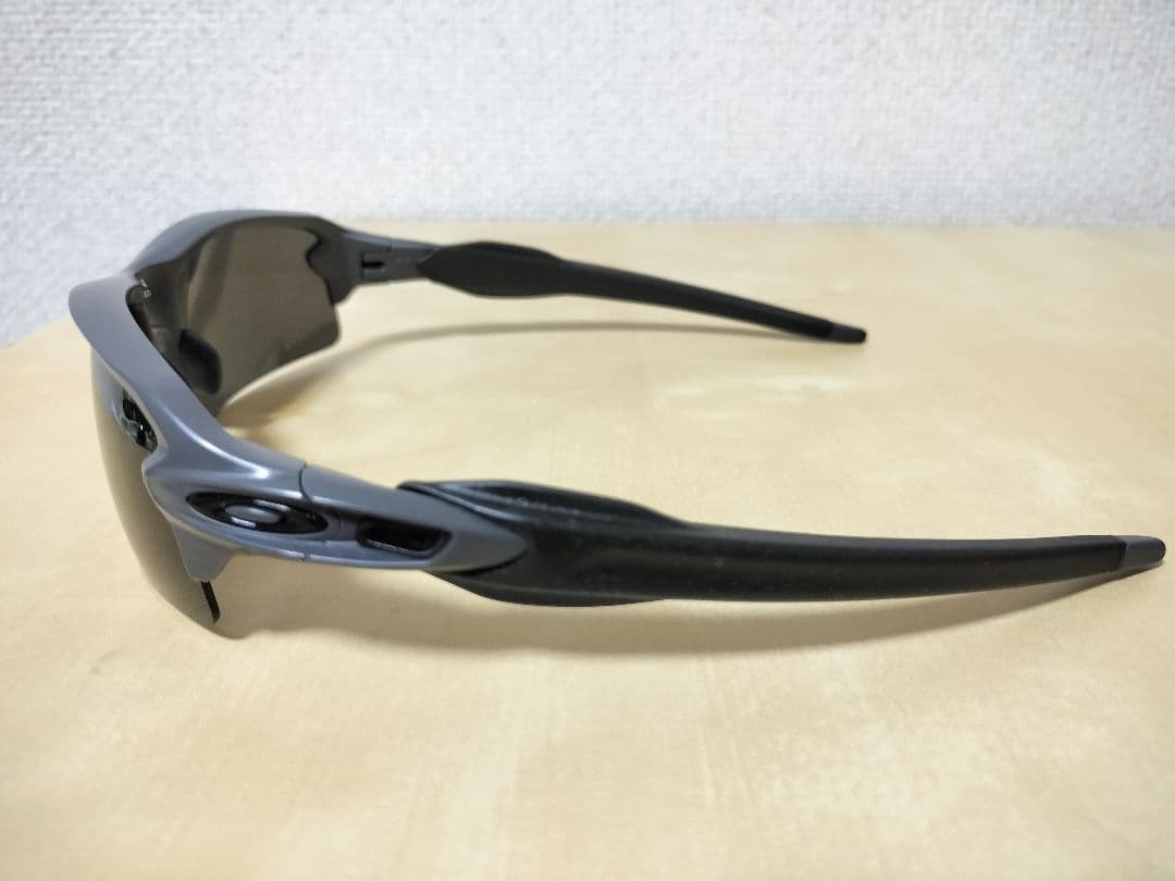 状態良好 レンズ新品 OAKLEY FLAK 2.0
