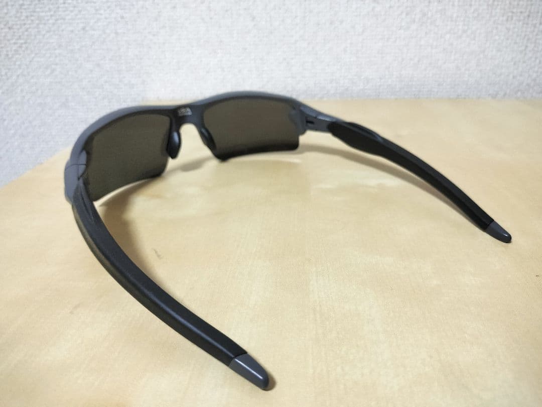 状態良好 レンズ新品 OAKLEY FLAK 2.0
