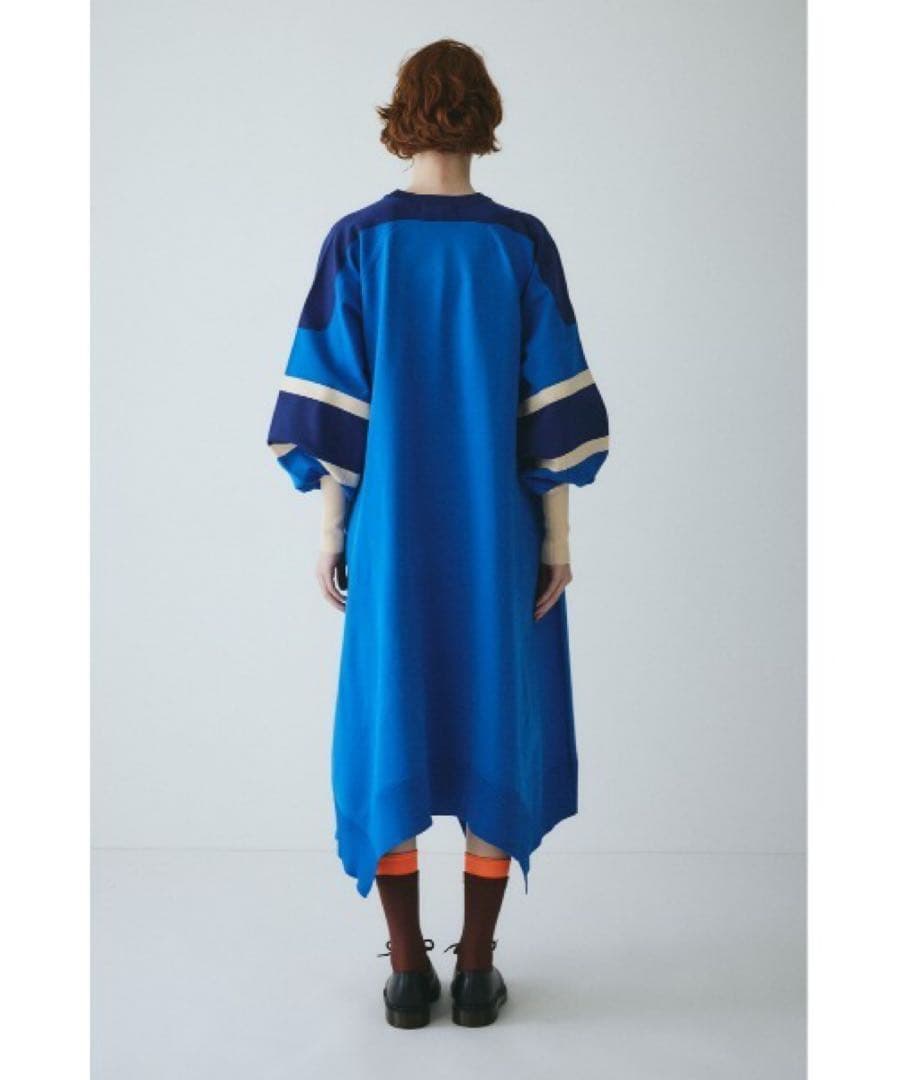 【新品タグ付き】HeRIN.CYE LINE SLEEVE KNIT DRESS