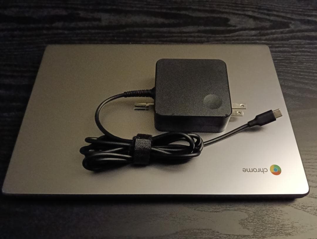 ASUS Chromebook C223N 本体 充電器付き