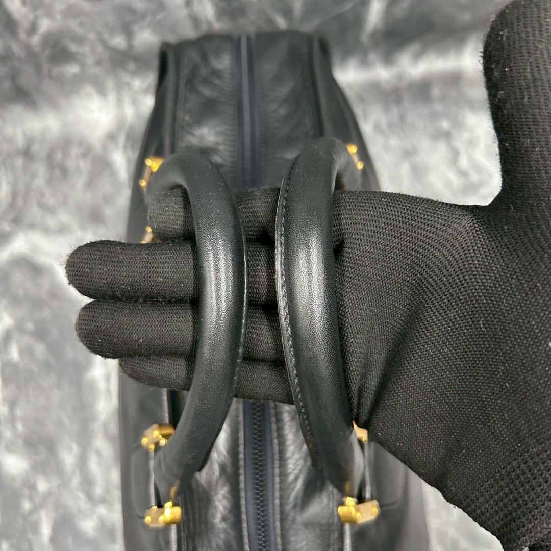 taivaan ääni ✨ LOEWE アナグラム　ボストンバッグ