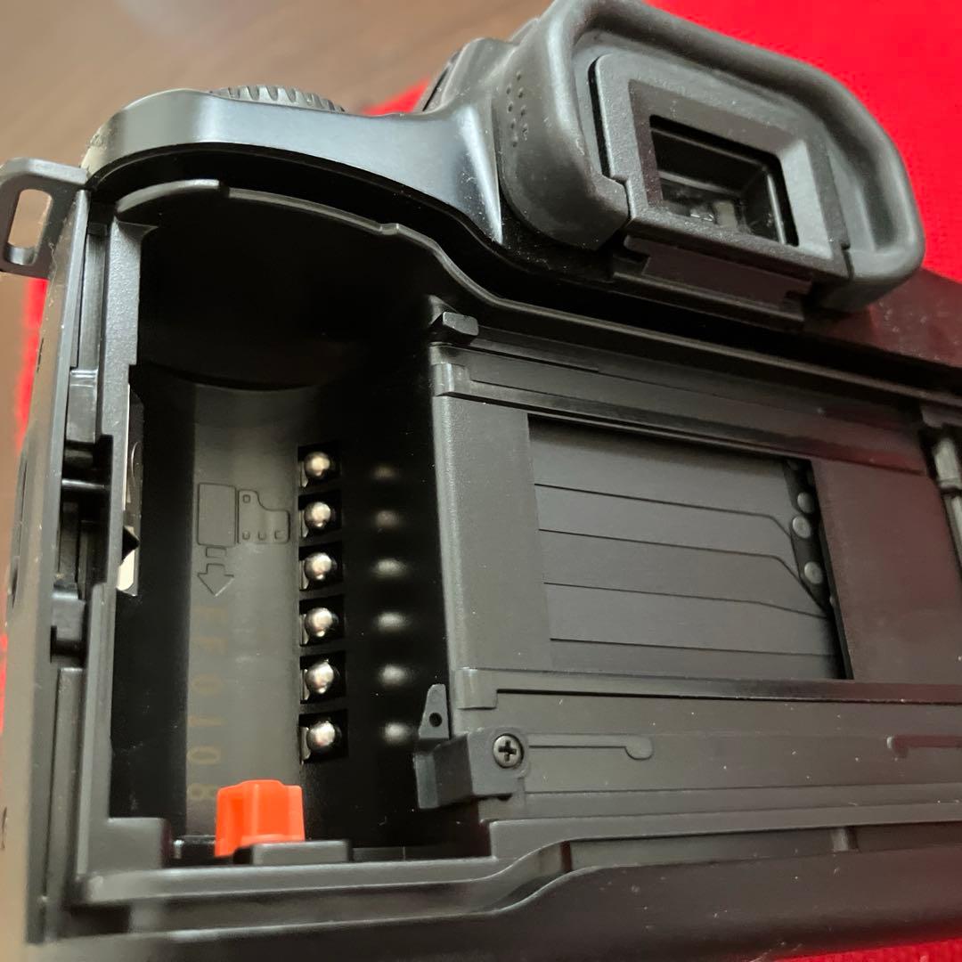 nikkor24-50mm 、Nikon f801 など