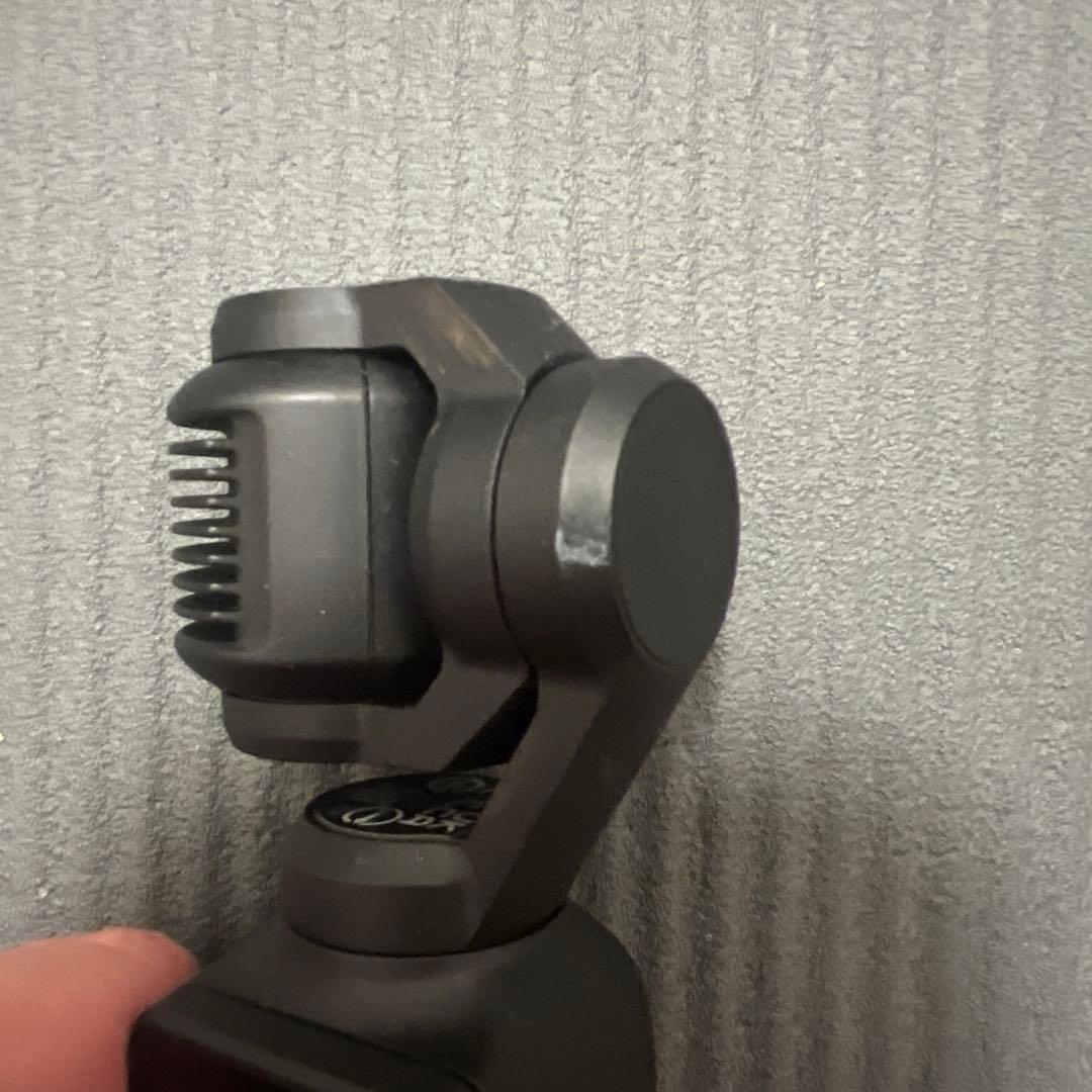 DJI Osmo Pocket 3軸ジンバル付き