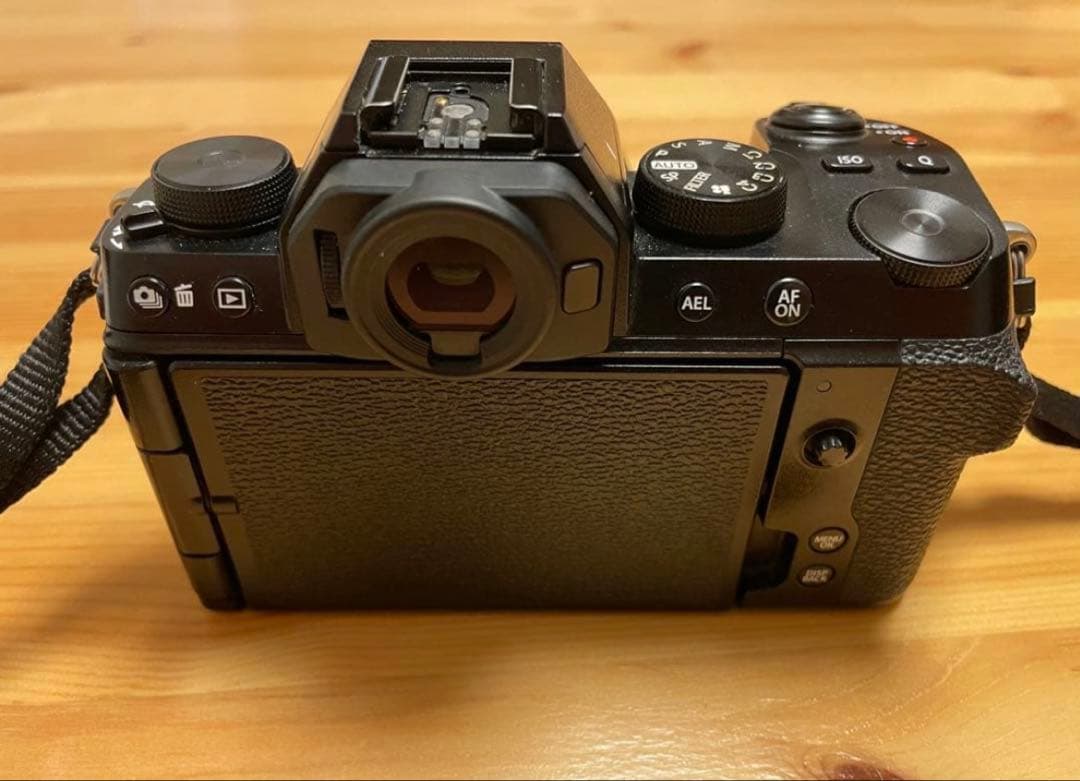 【美品】【レンズ付き】富士フイルム X-S10 XC15-45mm レンズキット