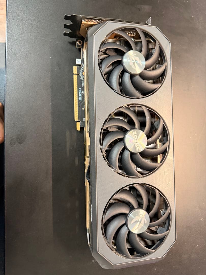 ZOTAC RTX 5080 AMP EXTREME INFINITY動作確認済