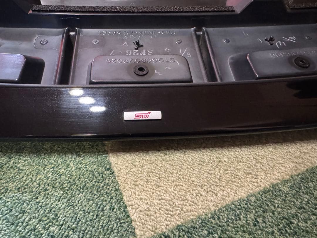 【おしんた】レヴォーグ　VN型 STIリアアンダースポイラー