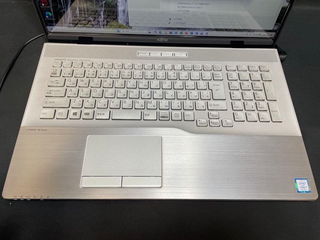 富士通 ノートPC 第9世代 17インチ SSD HDD 1367
