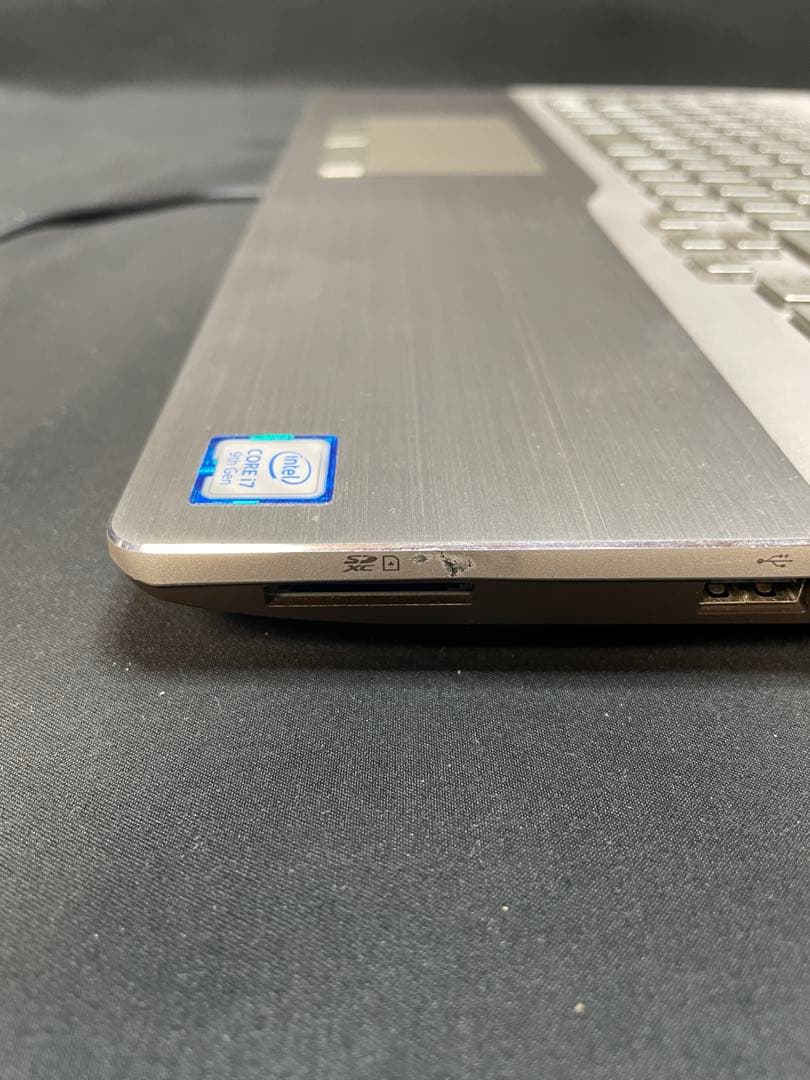 富士通 ノートPC 第9世代 17インチ SSD HDD 1367