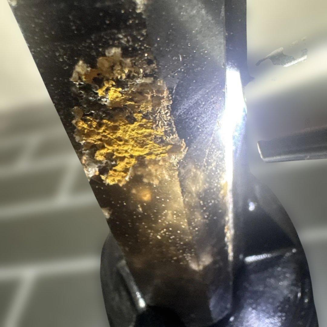 山東省産 モリオン 黒水晶 ポイント 台座付き 731g