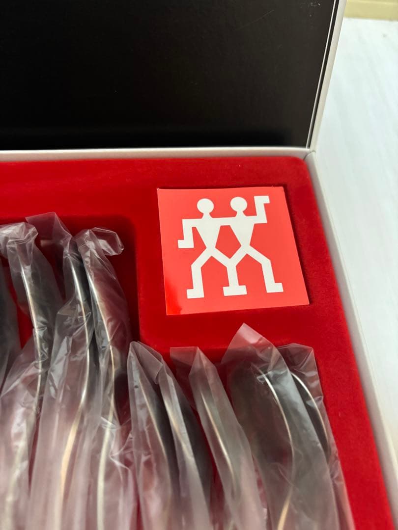 ヘンケルス　カトラリーセット　24P