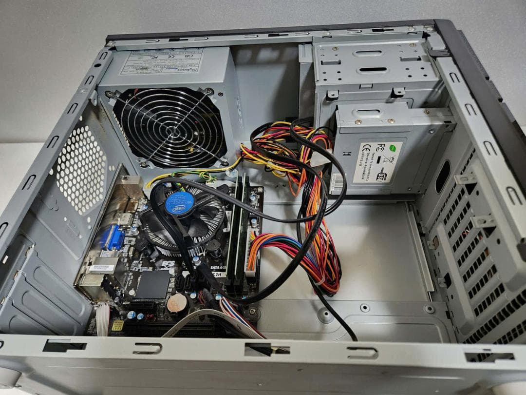 【低価格】 i5-7400 デスクトップPC 8GB SSD256GB 動作品