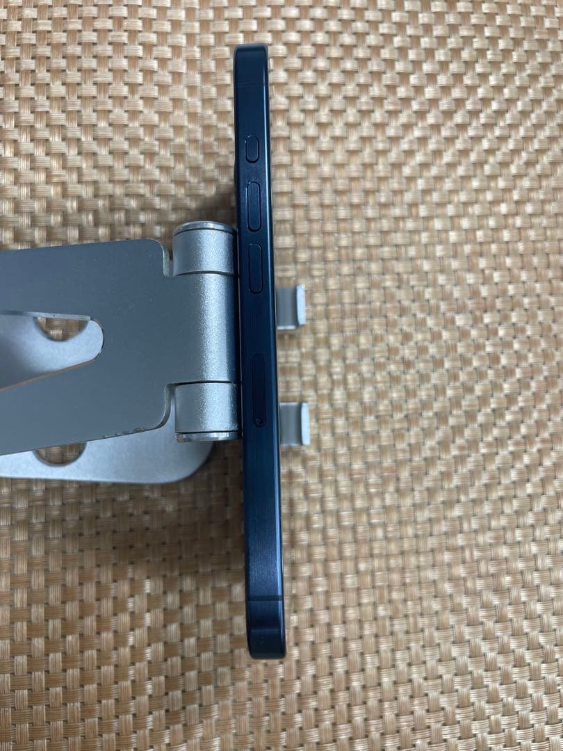 iPhone 15 Pro 256 GB ブルーSIMフリー【6811】