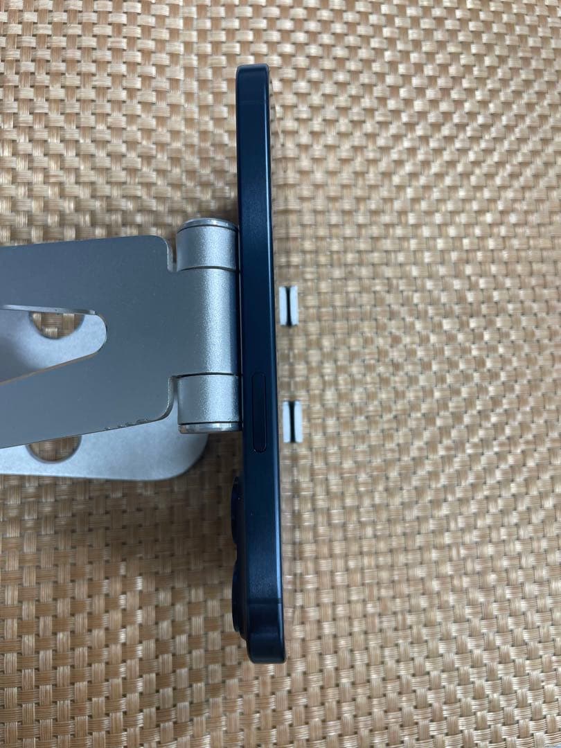 iPhone 15 Pro 256 GB ブルーSIMフリー【6811】