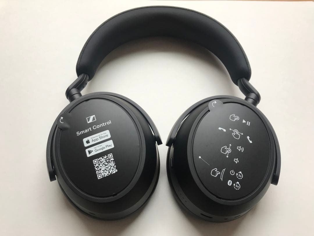 極美品！SENNHEISER / MOMENTUM 4 Wireless / 黒