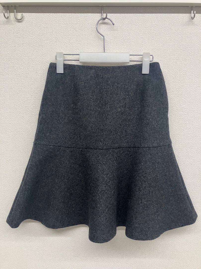 お値下げ中　ESTINATION ウールフレアミニスカート グレー