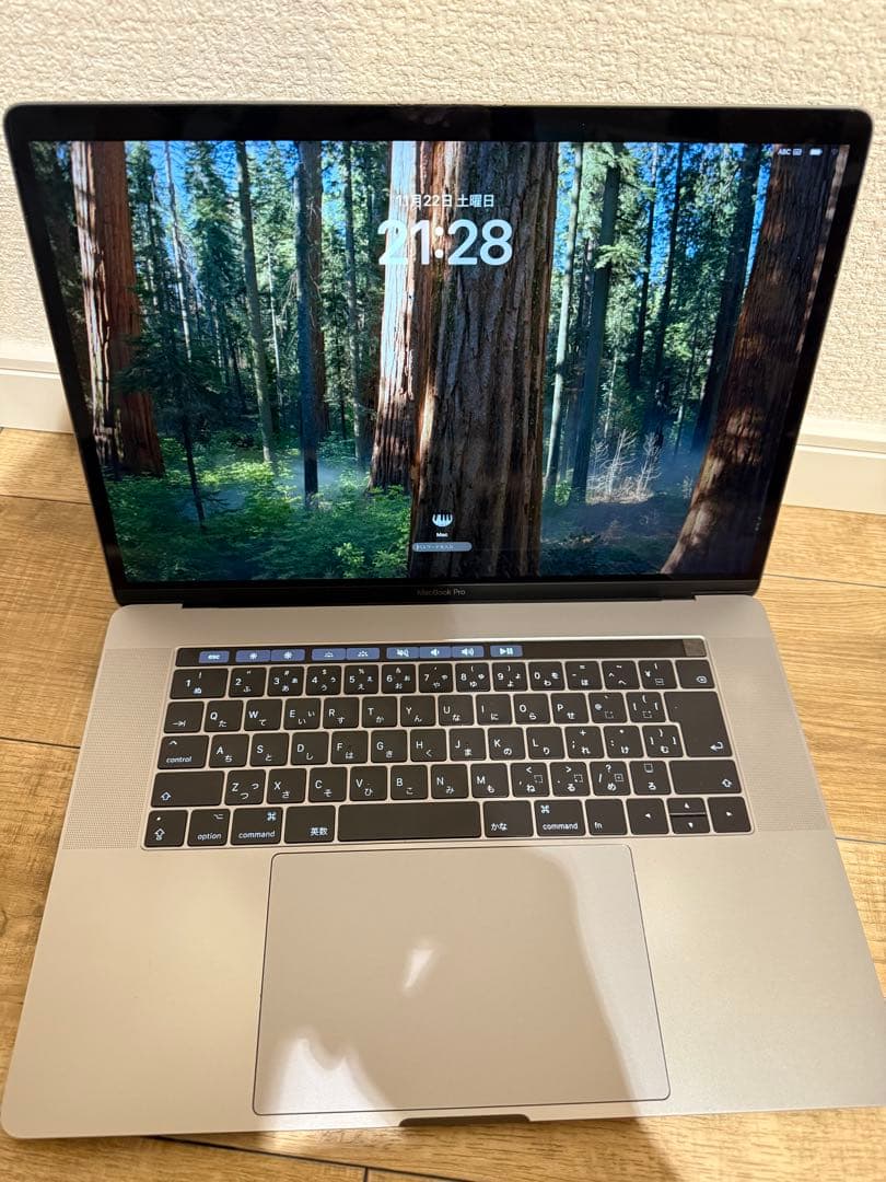 ⚠️メルカリ最安値！MacBook pro 15.6inch 美品！ハイスペック！