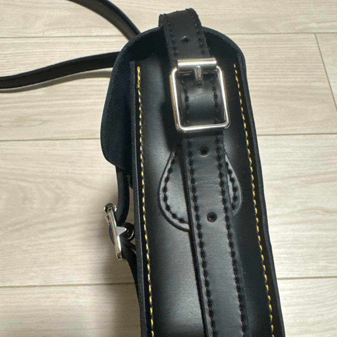 【美品】Dr.Martens 7インチ サッチェルバッグ ブラック