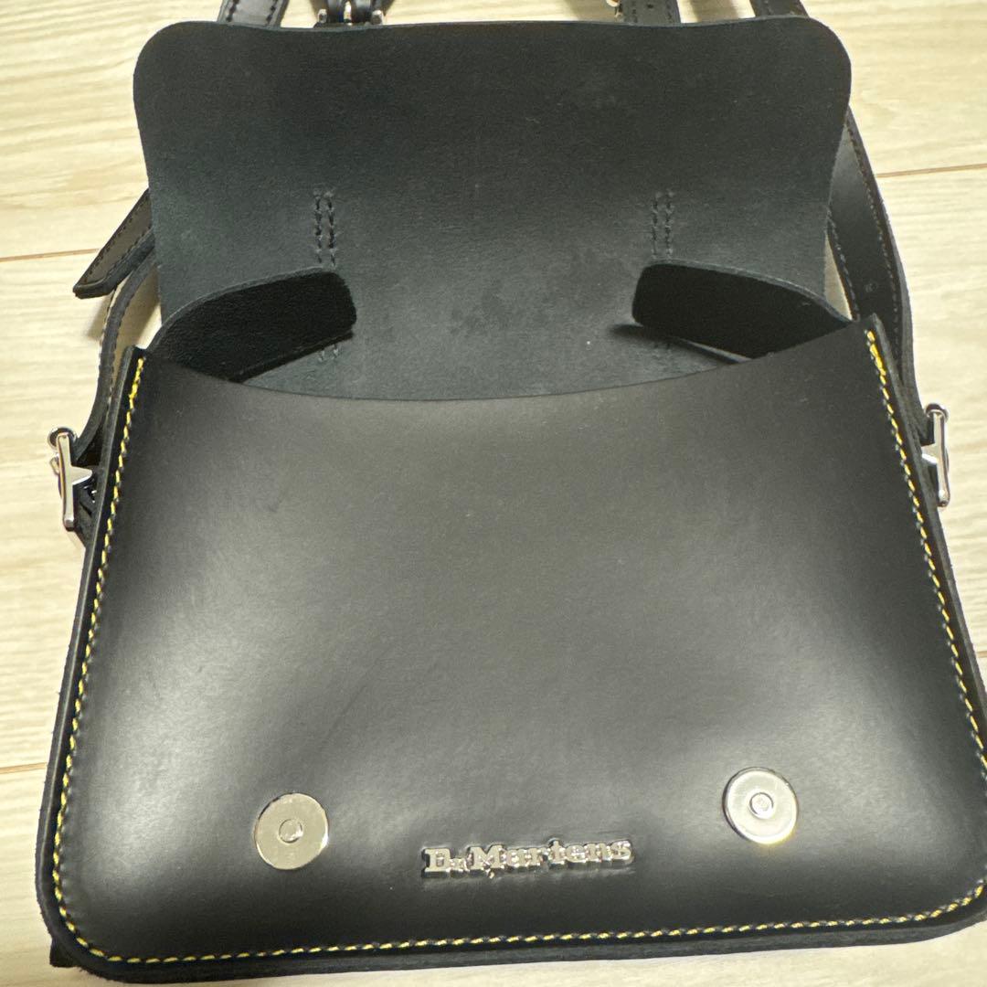 【美品】Dr.Martens 7インチ サッチェルバッグ ブラック