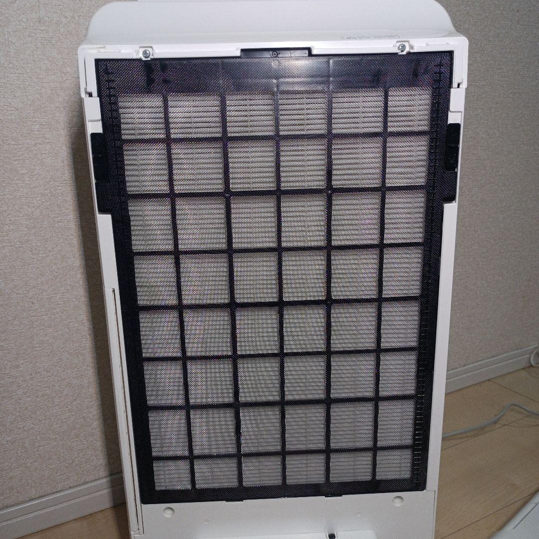 美品 HITACHI 「クリエア」加湿空気清浄機EP-NVG90