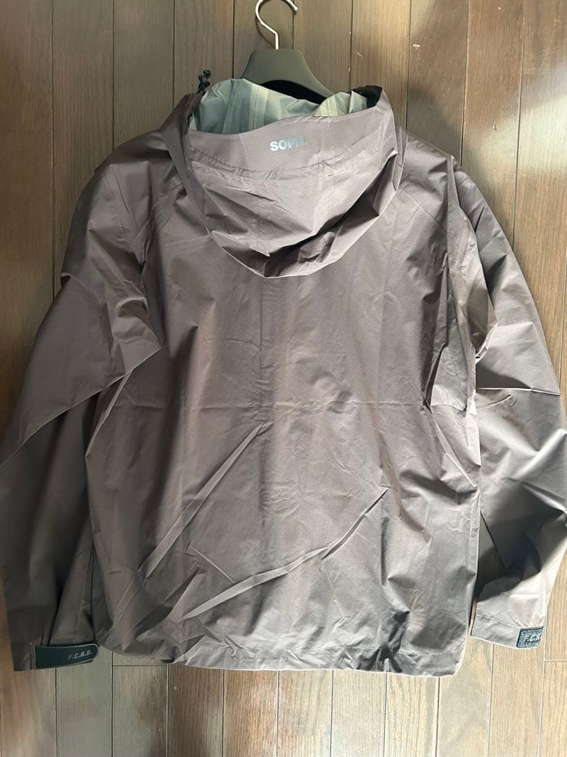 T*読様 新品　F.C.R.B. オールウェザージャケット FC RealBri