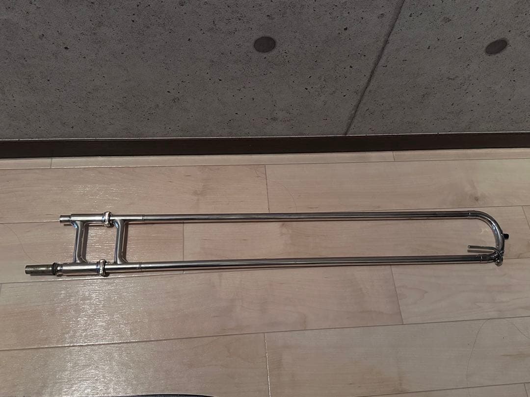 tr634　B&H テナートロンボーン　シルバー　C.C.