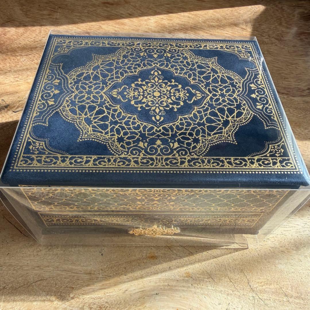 メリーチョコレート ジャミーラ ナビール（高貴）