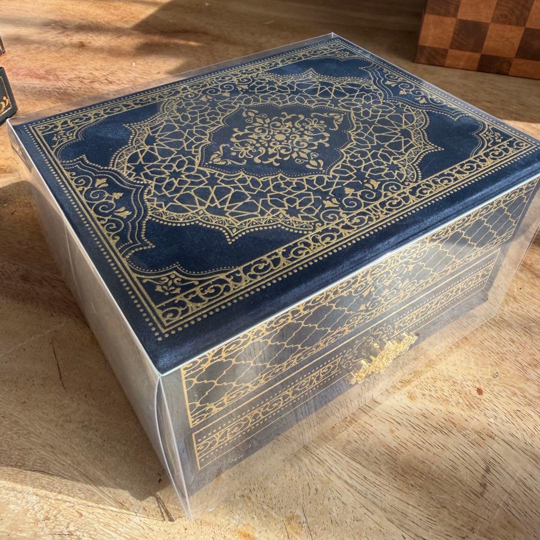 メリーチョコレート ジャミーラ ナビール（高貴）