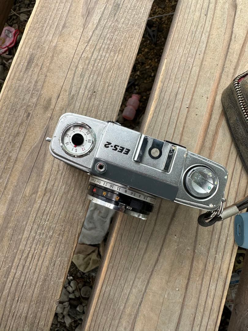 フィルムカメラ OLYMPUS EES-2